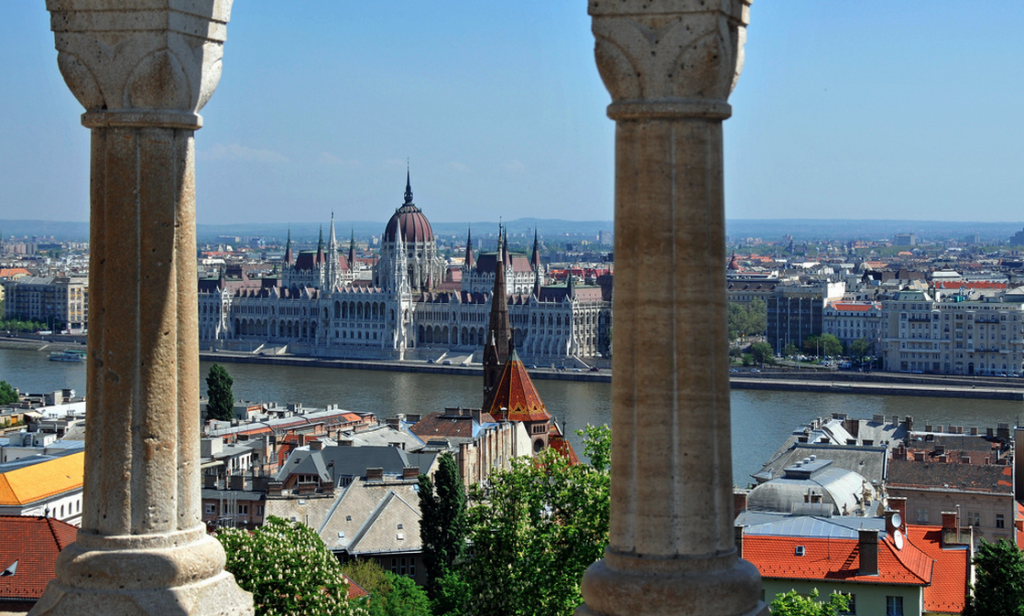 Hungarian Parliament from the Fishermans Bastion - photo Dennis Jarvis