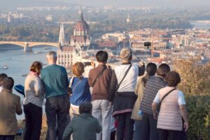 Budapest Hungarian Parliament Bus Walking Tour Ticket Group Reservation